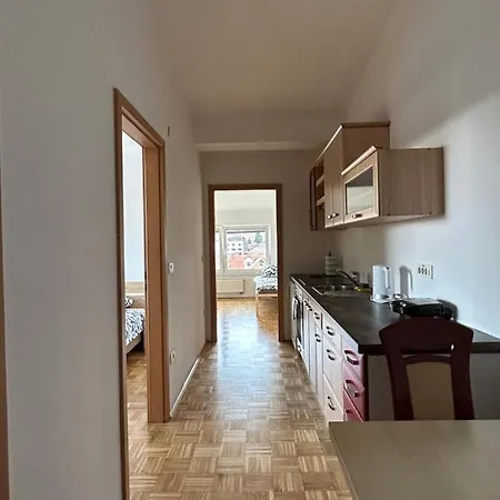 Battery Factory Flat Διαμέρισμα *